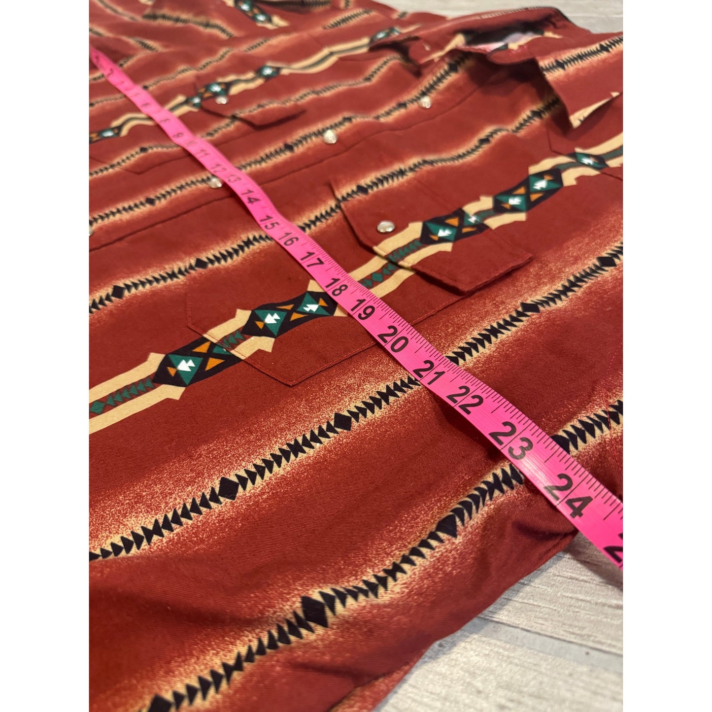 Vintage Aztec Wranlger Pearl Snap