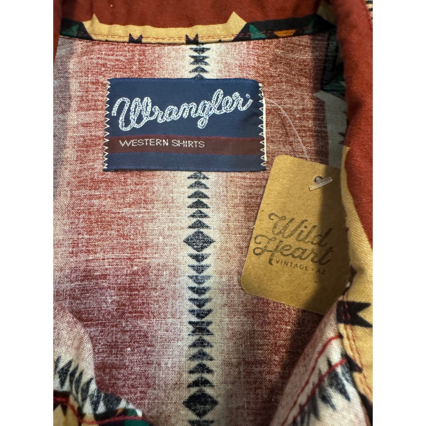 Vintage Aztec Wranlger Pearl Snap